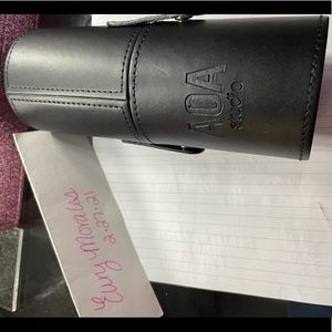 AOA brush holder! New! No box!